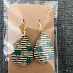 St. Patricks Day Teardrop Earrings - NWT (1/$10 or 2/$15)